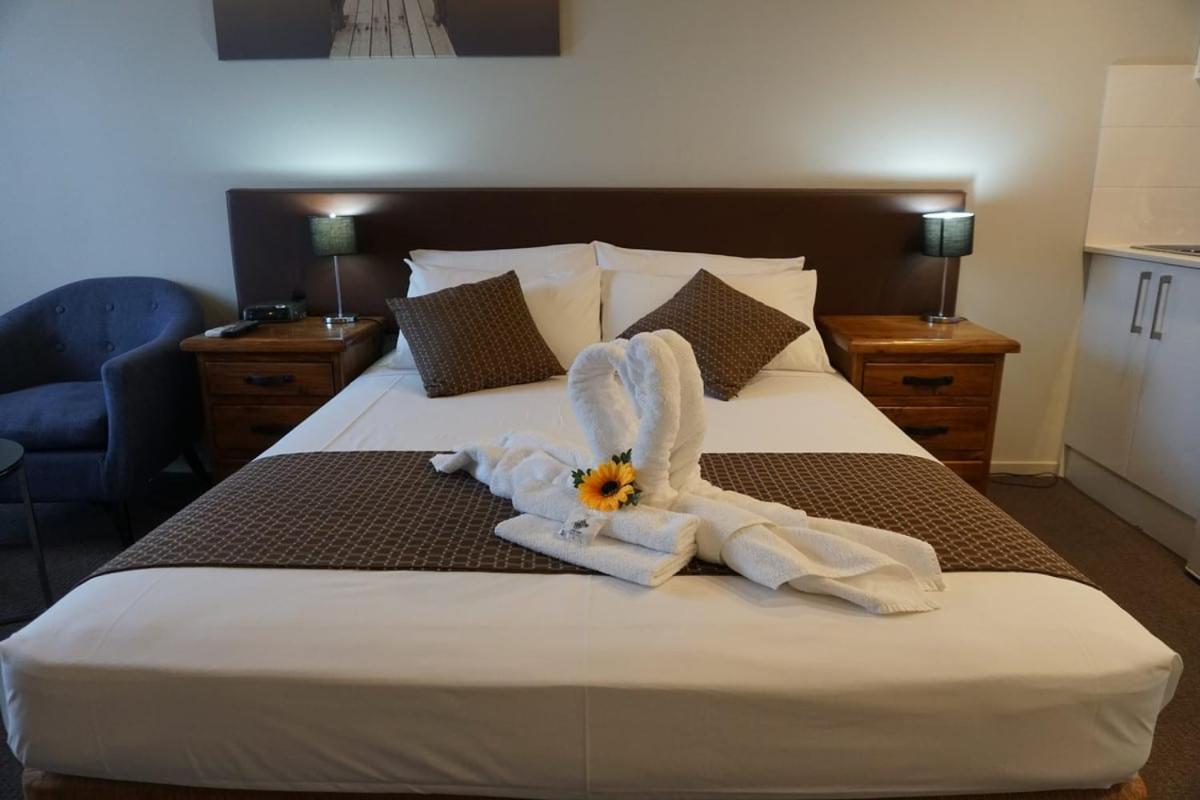 Kallangur Motel Extérieur photo