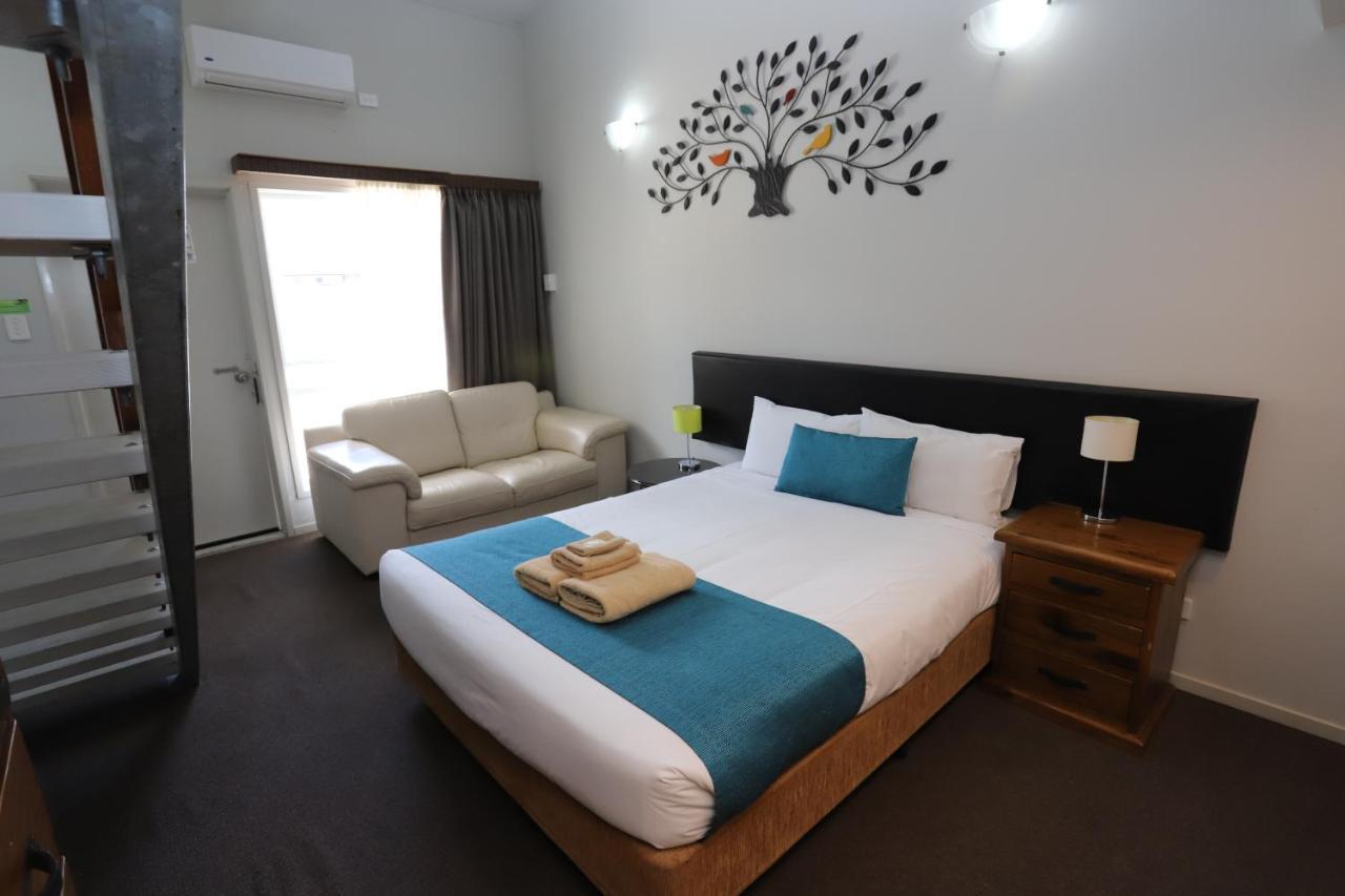 Kallangur Motel Extérieur photo