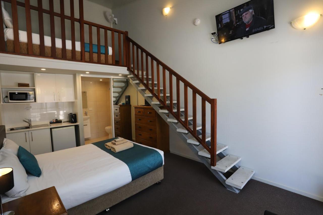 Kallangur Motel Extérieur photo